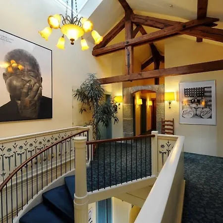 Unique Innere Enge Hotel 4*