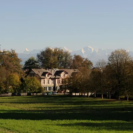 מלון Unique Innere Enge