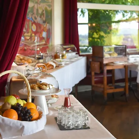 Unique Innere Enge Hotel Berna