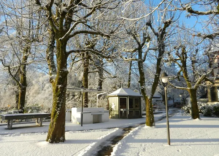 Hotel Unique Innere Enge 4*