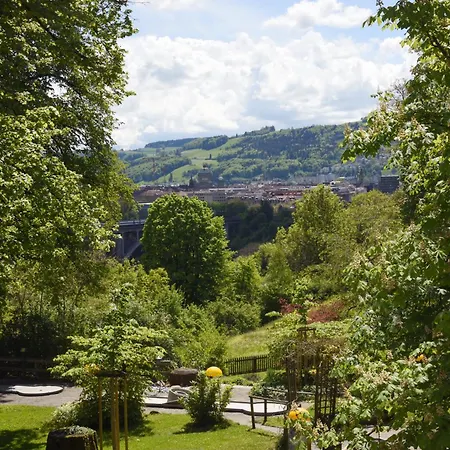 Unique Innere Enge 4*